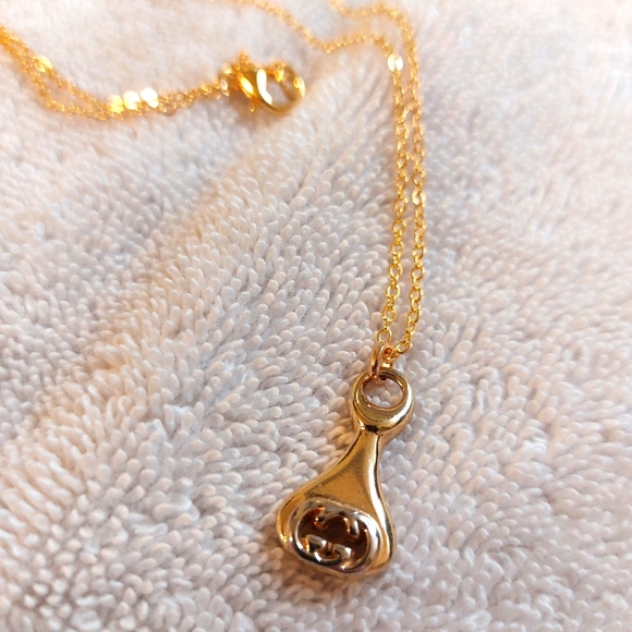 ⚡️SOLD✨️ Authentic Gucci pendant ❤️ - Picture 2 of 5